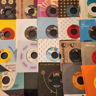 Large Lot 45 RPM Records Elvis Presley Queen Bobby Pickett Monster Mash Garpax The Monkees Yardbirds The Beatles Bee Gees Barbara George...