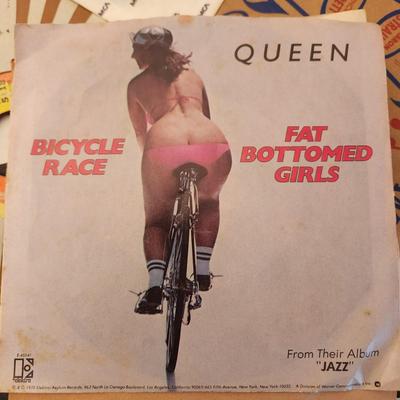 Large Lot 45 RPM Records Elvis Presley Queen Bobby Pickett Monster Mash Garpax The Monkees Yardbirds The Beatles Bee Gees Barbara George...