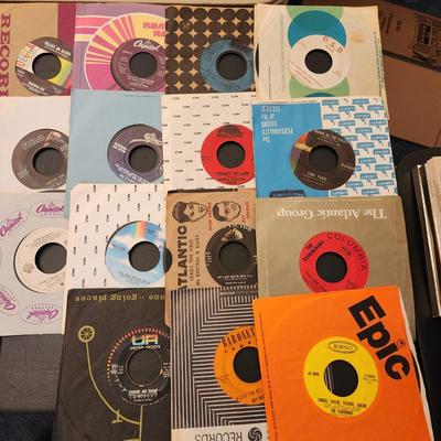 Large Lot 45 RPM Records Elvis Presley Queen Bobby Pickett Monster Mash Garpax The Monkees Yardbirds The Beatles Bee Gees Barbara George...