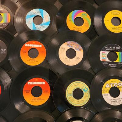 Large Lot of 45 RPM Records Beach Boys Beatles Monkees Rolling Stones Chicago Village People Pink Floyd