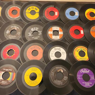 Another Large Lot 45 RPM Records Jan & Dean Four Tops Taco Ricky Nelson Whodini Bad Boy Lovin Spoonful Dion Turtles Simon &...