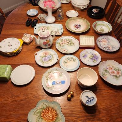 Table Top Full of China Plates , Fenton Vase, Tea pot, Bowls, Delft Holland, Herend, Bareuther, Royal Crown