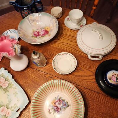 Table Top Full of China Plates , Fenton Vase, Tea pot, Bowls, Delft Holland, Herend, Bareuther, Royal Crown