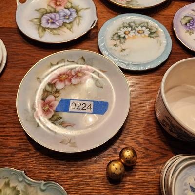 Table Top Full of China Plates , Fenton Vase, Tea pot, Bowls, Delft Holland, Herend, Bareuther, Royal Crown