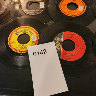 Large Lot 45 RPM Records Association THe T-Bones Wayne Newton, Orleans, Bullet, Pointer Sisters, Gary Lewis & the Playboys The...