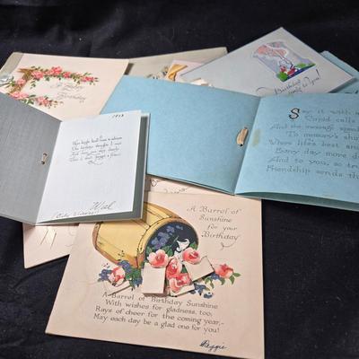 Lot A - Grouping of Vintage Bifold Cards