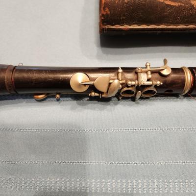 Clarinet with leather case