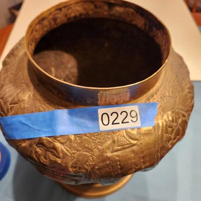 Metal Vase Urn 12" tall 6" opening Elephant People