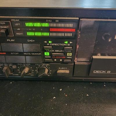 Yamaha Stereo Double Cassette Deck KX-w302u powers up boths sides work
