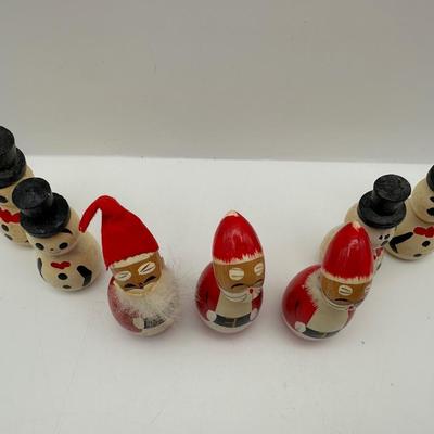 Vintage Made in Japan Small Wooden Christmas Kokeshi Santa Claus & Snowmen Peg Dolls