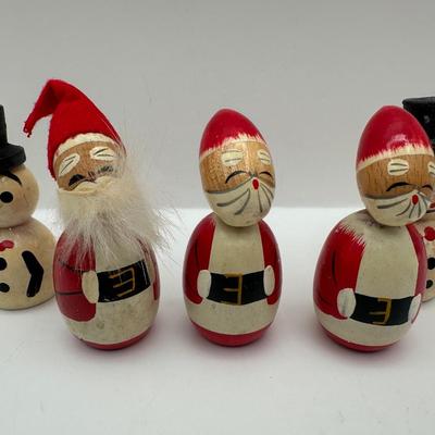 Vintage Made in Japan Small Wooden Christmas Kokeshi Santa Claus & Snowmen Peg Dolls