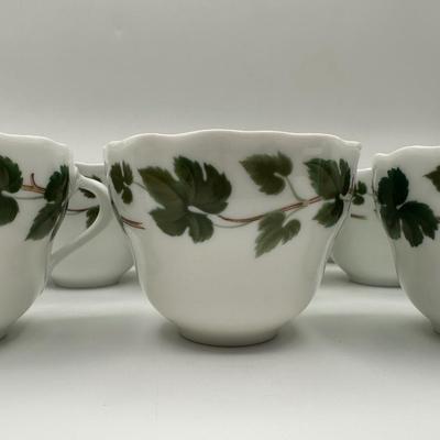 Hutschenreuther Germany Teacups Set of (13)