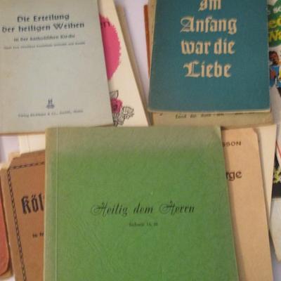 Mostly Vintage German Books & Pamphlets