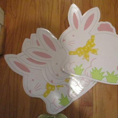 Vintage Place-Mats Fall Easter Gold
