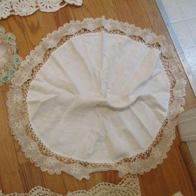 Handmade Doilies Tablecloths