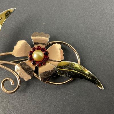 -46- SILVER | Mid Century Gold Wash Sun Flower Pin | Marked