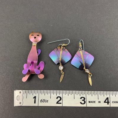 -53- JEWELRY | 1980’s Multi-Color Anodized Aluminium Brooch & Earring