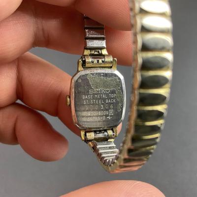-57- WATCHES | Benrus, Timex, & Seiko Ladies Watches | Marked
