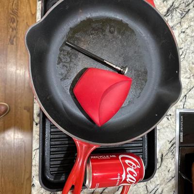 Kitchen Lot - Le Crueset + more