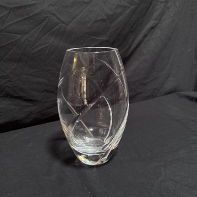 “Swirl Optic” Crystal Vase by Tiffany & Co. (LR-DZ)