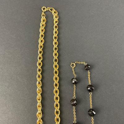 -71- COSTUME | Gold Tone & Beaded Necklaces