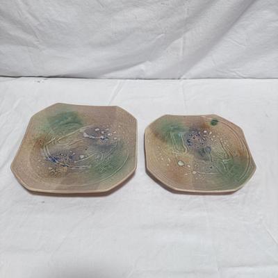 Hanaka Handcrafted Pottery Plates (LR-DZ)