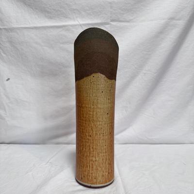 Nature-Inspired Ceramic Vase (LR-DZ)