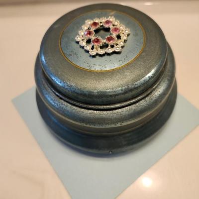 Metallic Blue Powder Puff Music Box