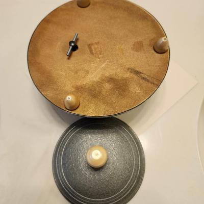 Bell Shaped Powder Puff Music Box