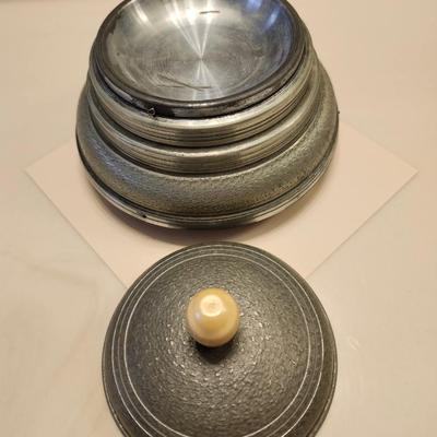 Bell Shaped Powder Puff Music Box