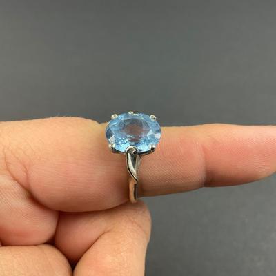 -83- GOLD | 14K AK White Gold & Blue Stone Ring