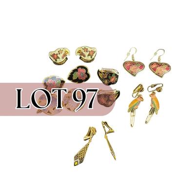 -97- COSTUME JEWELRY | Miscellaneous Assortment Of Earrings