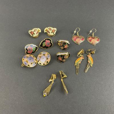 -97- COSTUME JEWELRY | Miscellaneous Assortment Of Earrings