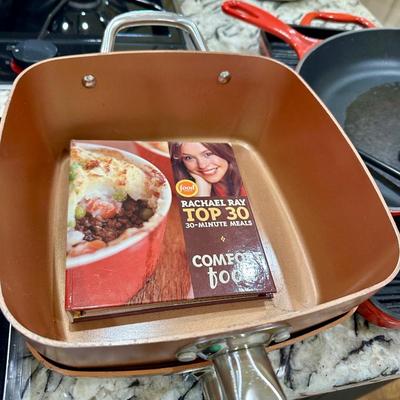 Kitchen Lot -3 - Copper Chef - 2 Square pans
