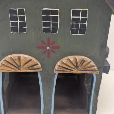 Wooden Birdhouse Removable Top
