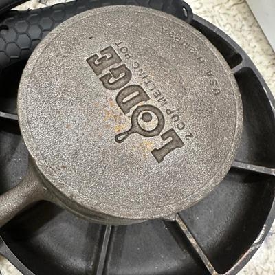 Kitchen Lot -6 - Lodge Cast Iron Pans