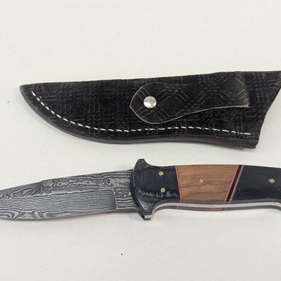 Fixed Blade Hunting Knife With Sheath