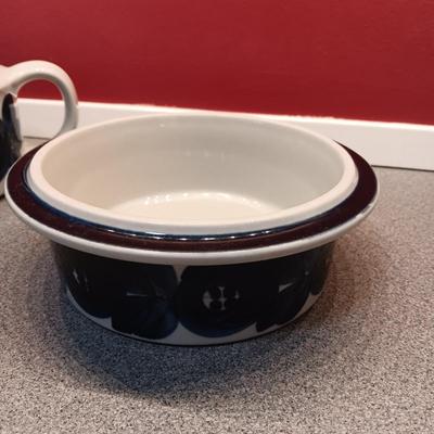 3 BLUE AND WHITE SERVING PIECES FROM ARABIA FINLAND