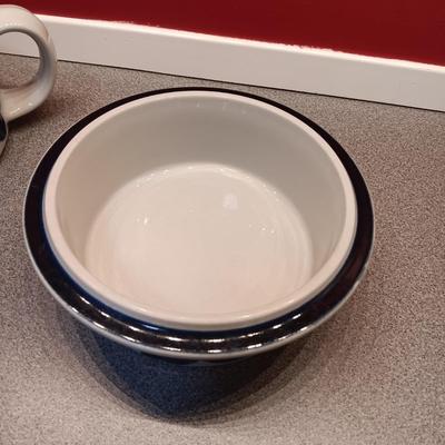 3 BLUE AND WHITE SERVING PIECES FROM ARABIA FINLAND