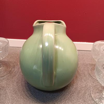 VINTAGE USA STONEWARE BALL PITCHER W/6 GLASS SHERBET CUPS
