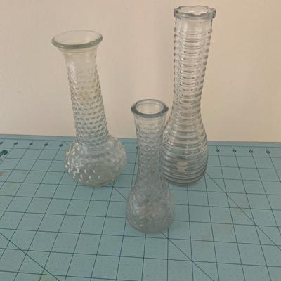 Bud vases