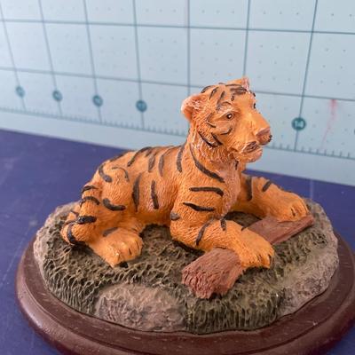 Tiger and trinket box