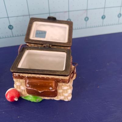 Tiger and trinket box