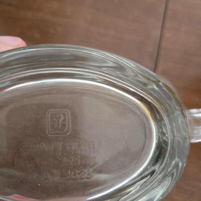 Glass gravy boat