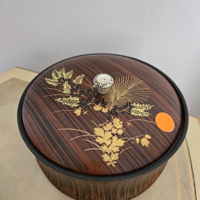 Box wood