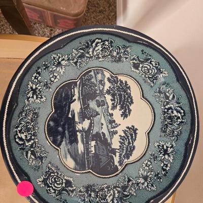 Metal bowl