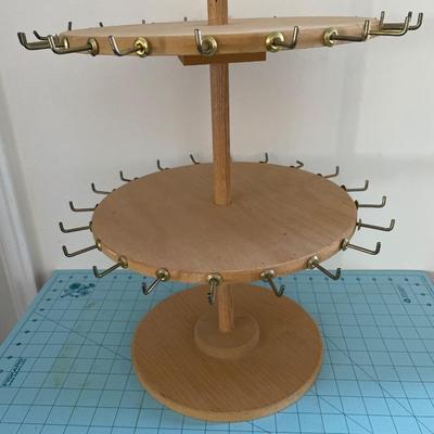 Jewelry holder