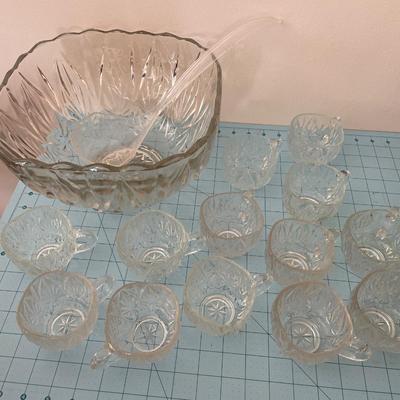 Punch bowl set