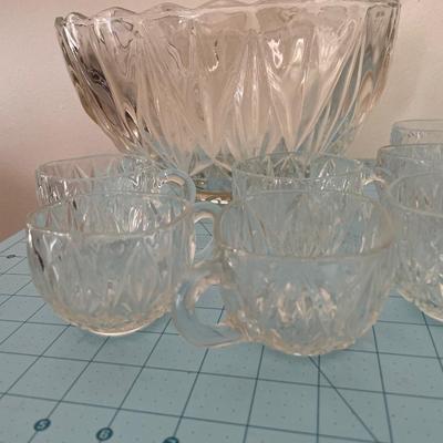 Punch bowl set