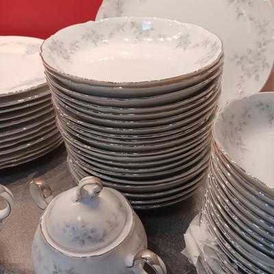 MIKASA FINE CHINA 12 PLACE SETTING